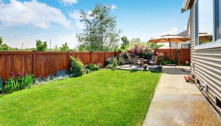 Come arredare un giardino per l'estate