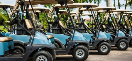 Golf car ad Albarella: il modo più comodo ed ecologico per muoversi sull'isola