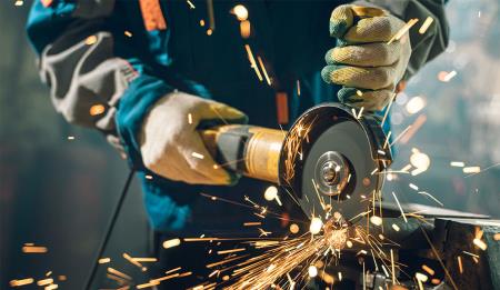 Smerigliatrice angolare: a cosa serve e quale scegliere? Consigli utili