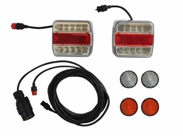 Kit luci posteriori led con magnete | Cavo lunghezza 7,6m + 2,5m tra fanali