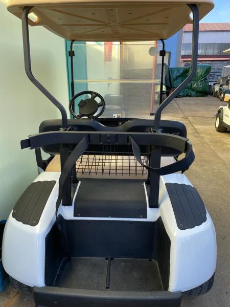 Golf car Ez-Go TXT bianco | 2 posti